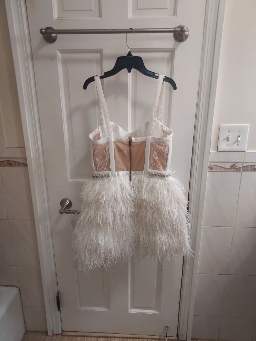 Alice Olivia Xia Wedding Bridal White Sheer Bustier Feather Mini Dress - Picture 2 of 15